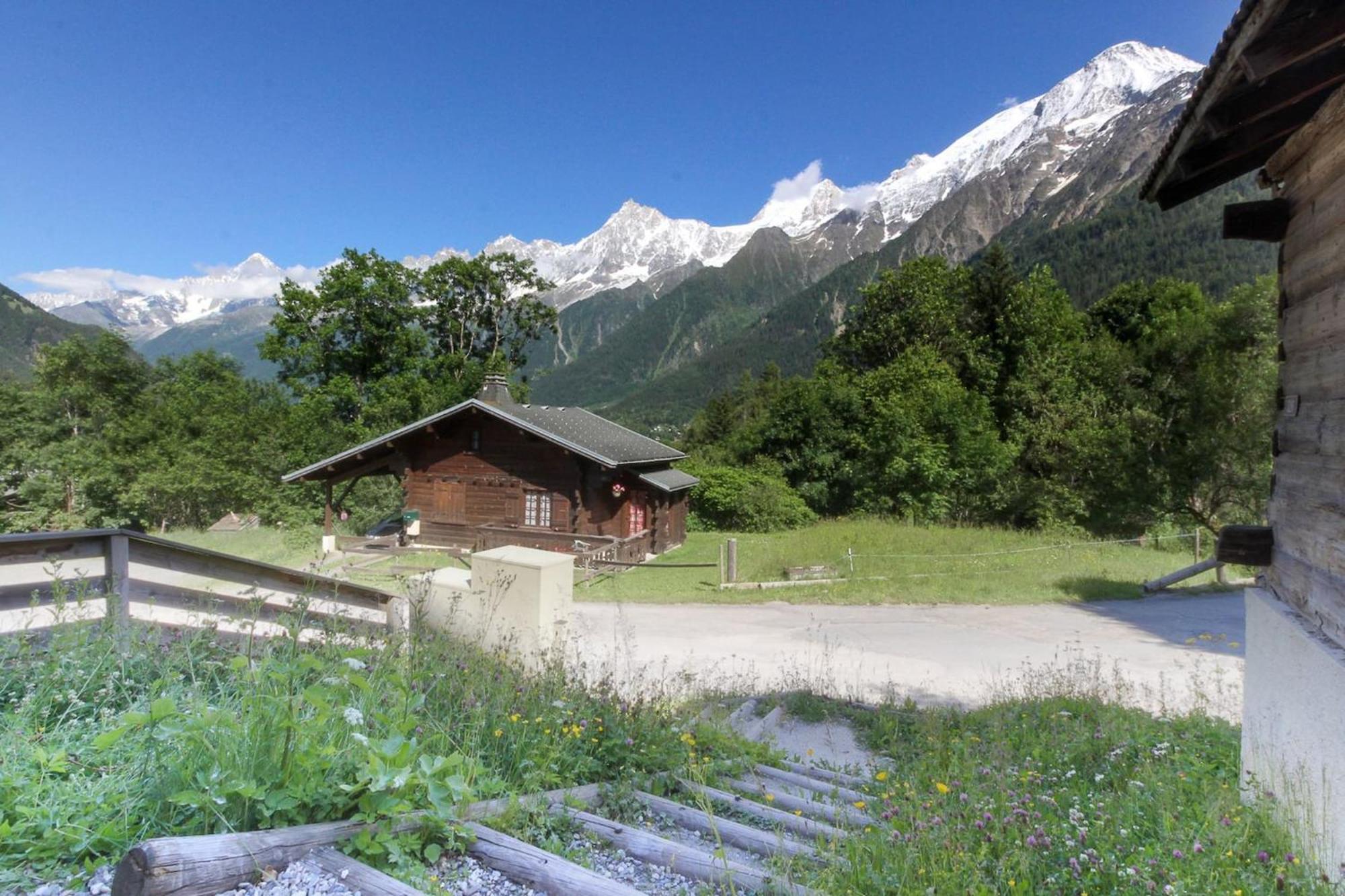 L'abeille - Renovated - 4 Bedroom - 8 Person-110sqm - Views!