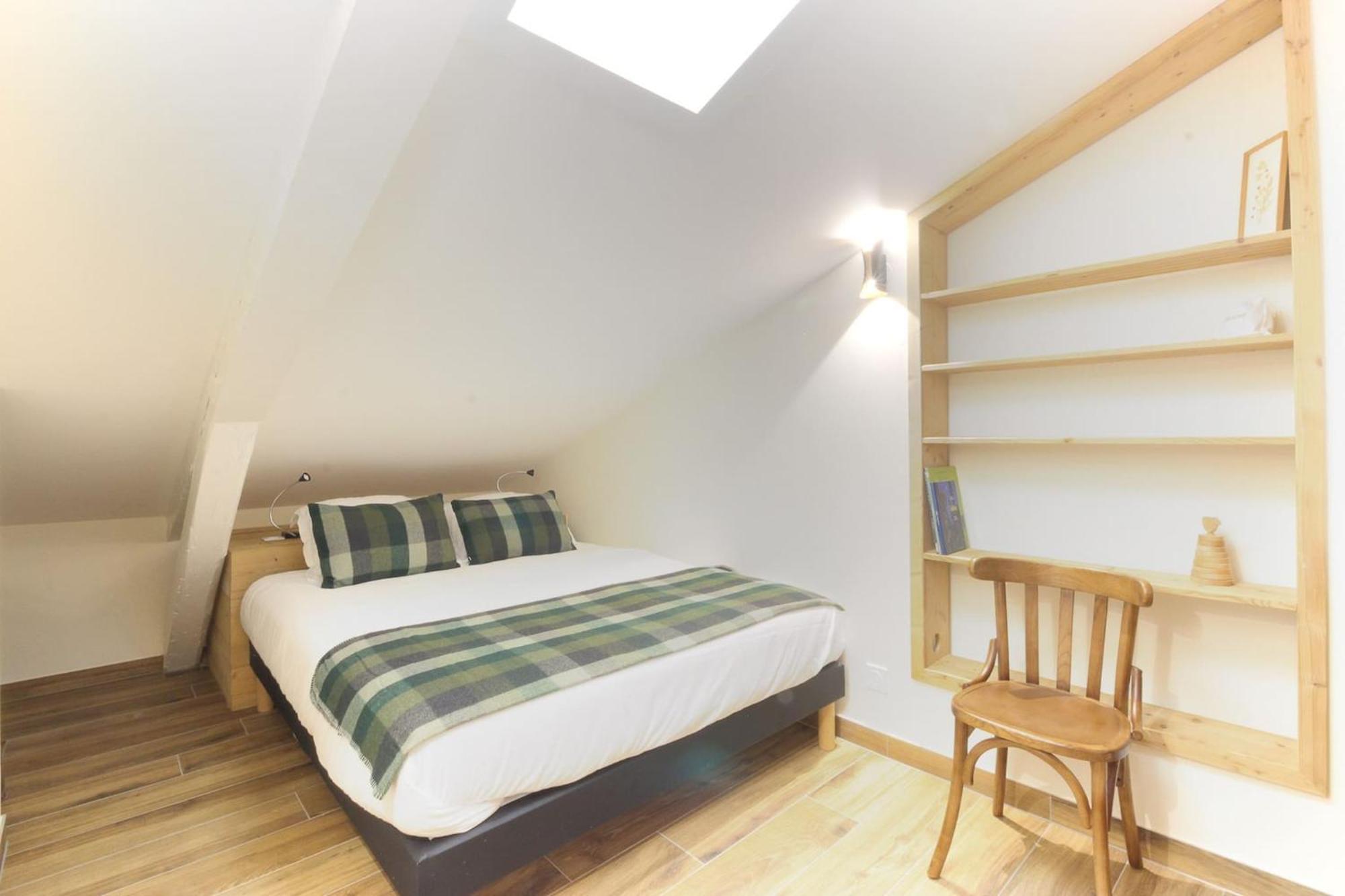 L'abeille - Renovated - 4 Bedroom - 8 Person-110sqm - Views! *