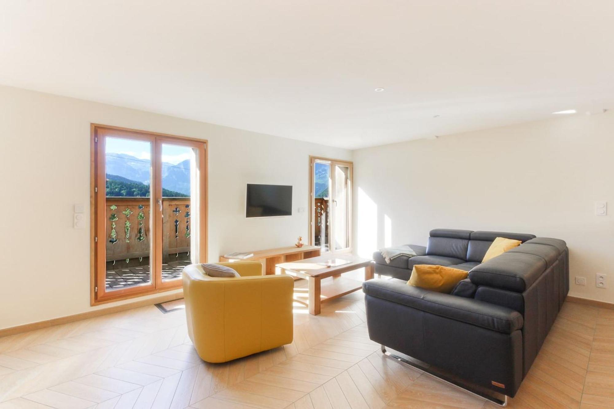 L'abeille - Renovated - 4 Bedroom - 8 Person-110sqm - Views! *