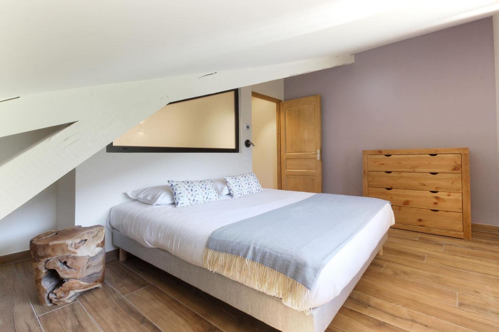 Appartamento L'abeille - Renovated - 4 Bedroom - 8 Person-110sqm - Views! *